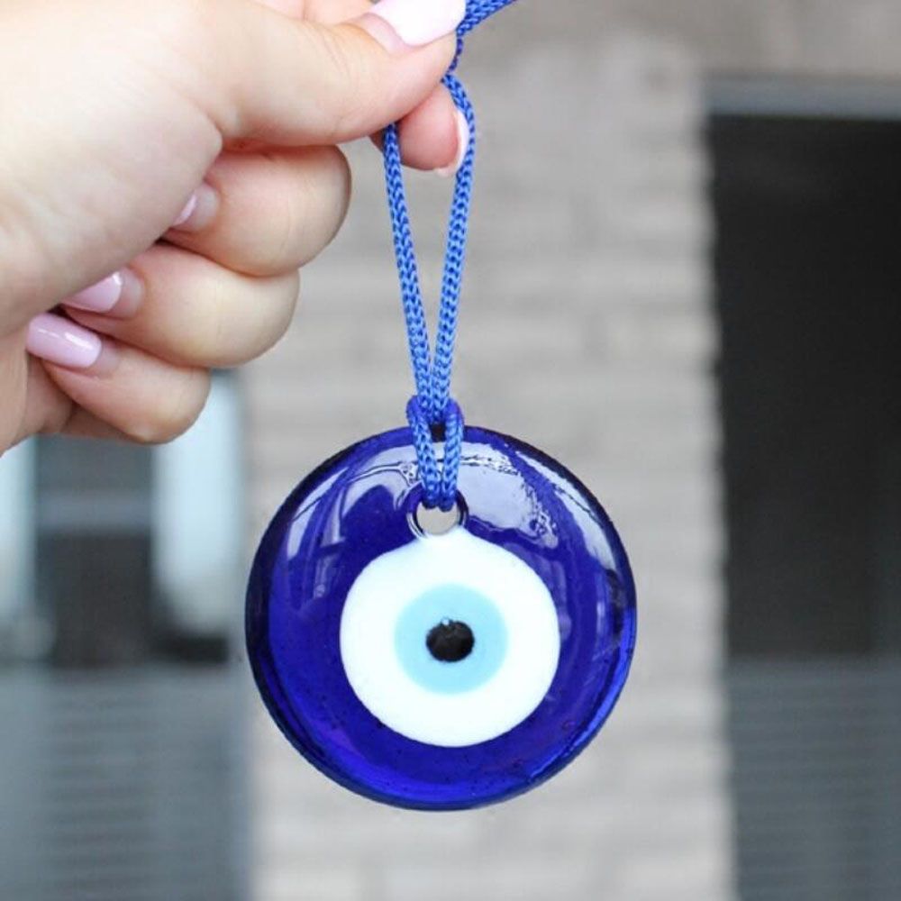 Niebieski Amulet z kiepskim ok – Smart Home Decor recenzja i cena